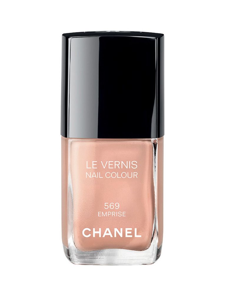 <p>'Le Vernis', laca de uñas en el tono 'Emprise'. De <strong>Chanel</strong> (23,50 €).</p>