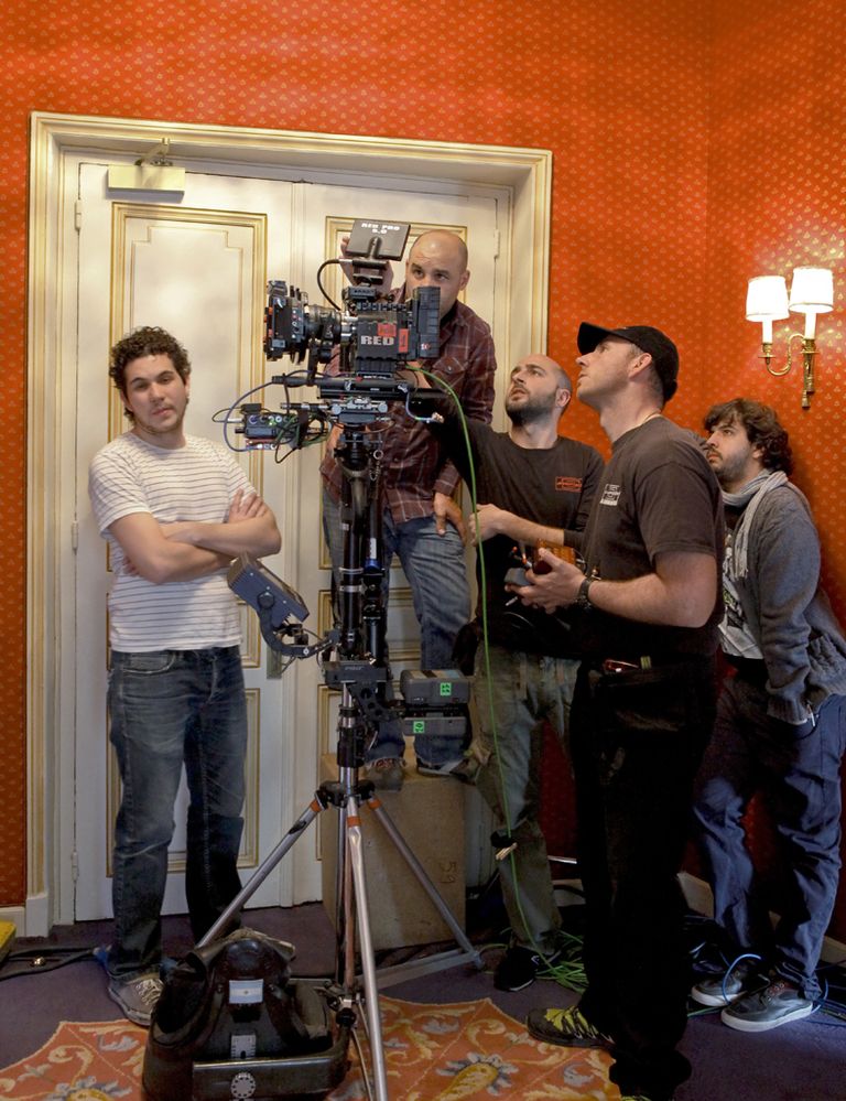 <p>Un equipo formado por hasta cuarenta personas hizo posible el rodaje, que estuvo dirigido por el realizador argentino Nahuel Lerena.</p>