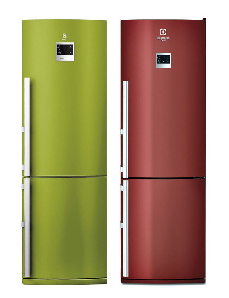 <p>Rojo o  lima, frigoríficos <i>Inspiration range</i>, de Electrolux, 1.265 €,  con cajón de baja temperatura. </p>
