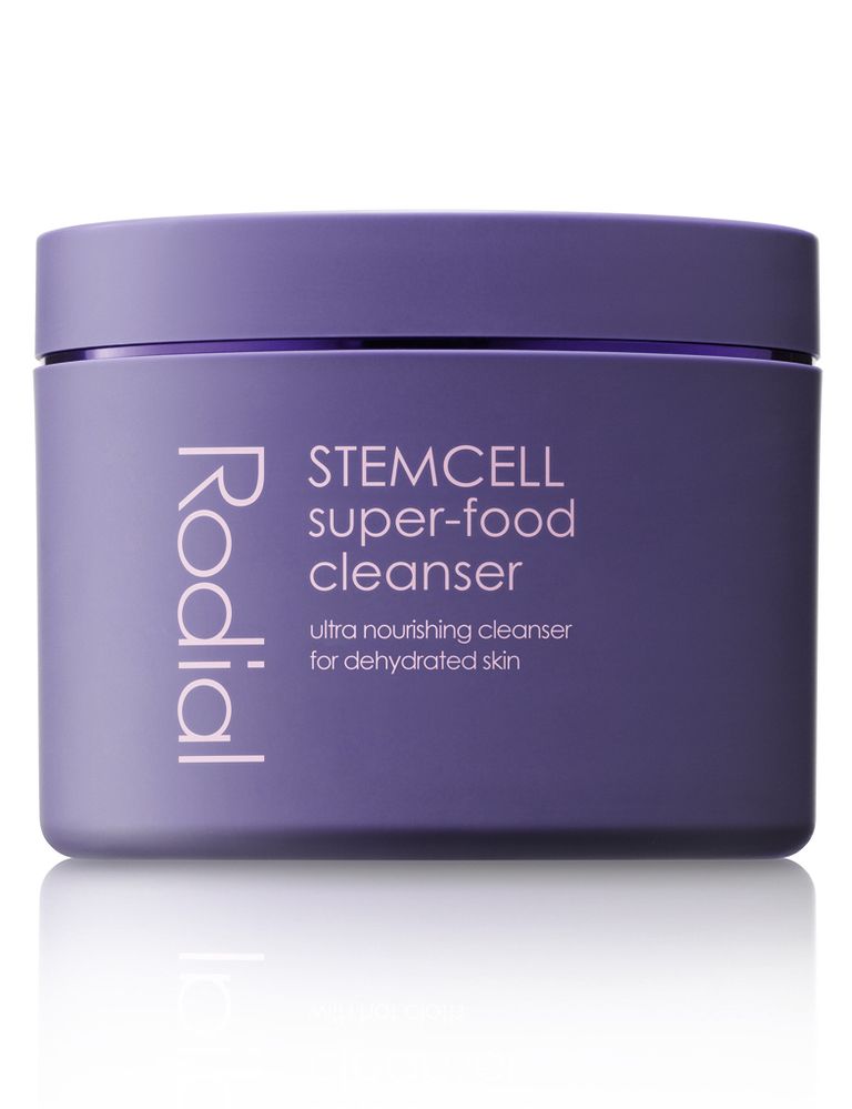 <p><strong>Stemcell Super-Food Cleanser</strong> de <strong>Rodial</strong>. Súper hidratante para pieles deshidratadas (34 €).</p>