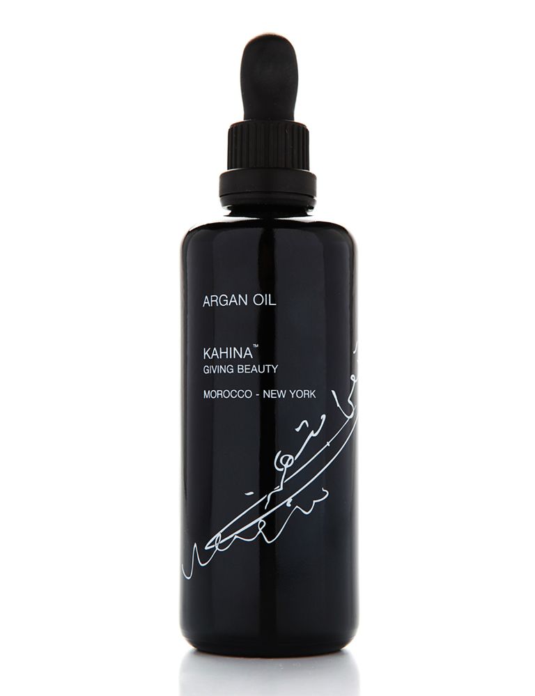 <p>'Argan Oil' (88 €), de <strong>Kahina</strong>. Rico en vitamina E y antioxidantes, puede utilizarse en el rostro, cuerpo o cabello. </p>