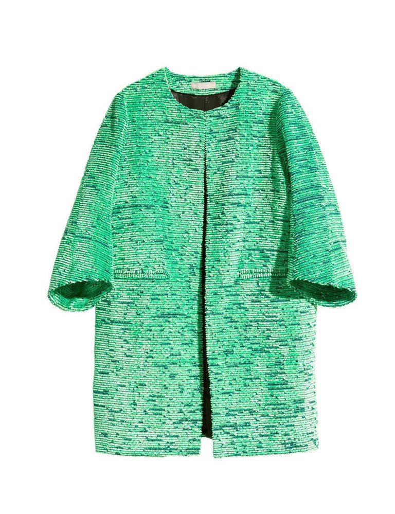 <p>Abrigo verde de <strong>H&amp;M</strong>, 99 €.</p>