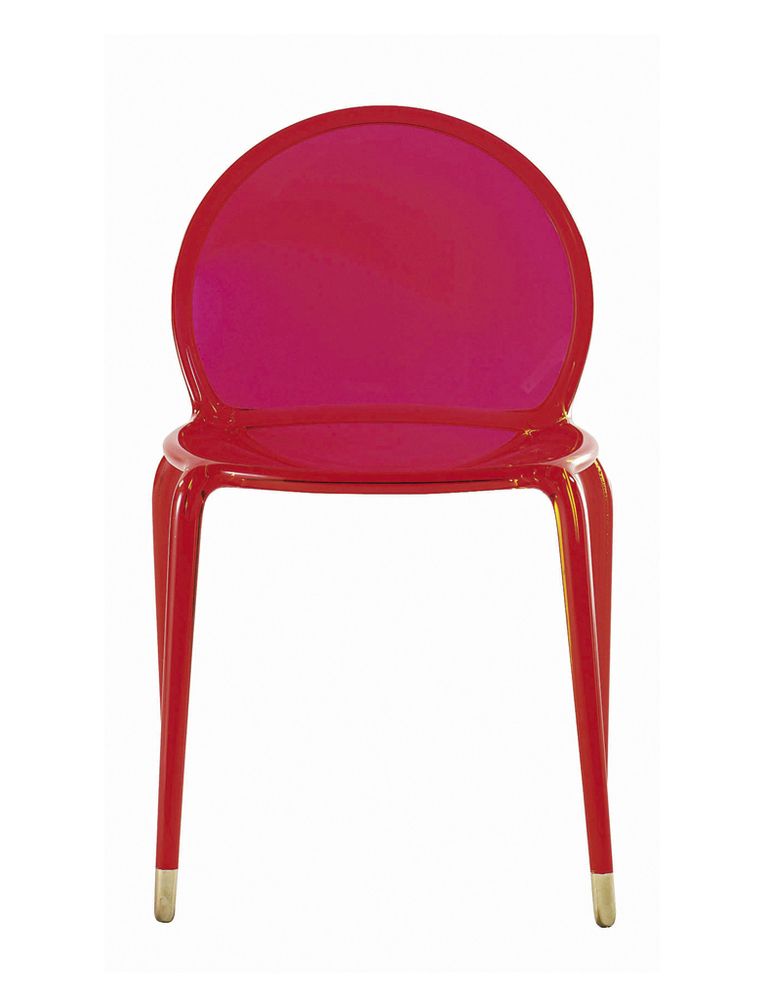 <p>La silla <i>Loop, d</i>e <strong>Roche  Bobois,</strong> también se apunta a la fiebre del flúor... y con una edición limitada de dos mil piezas de este asiento transparente en versión rosa fosforito. <i>We love it!</i></p>