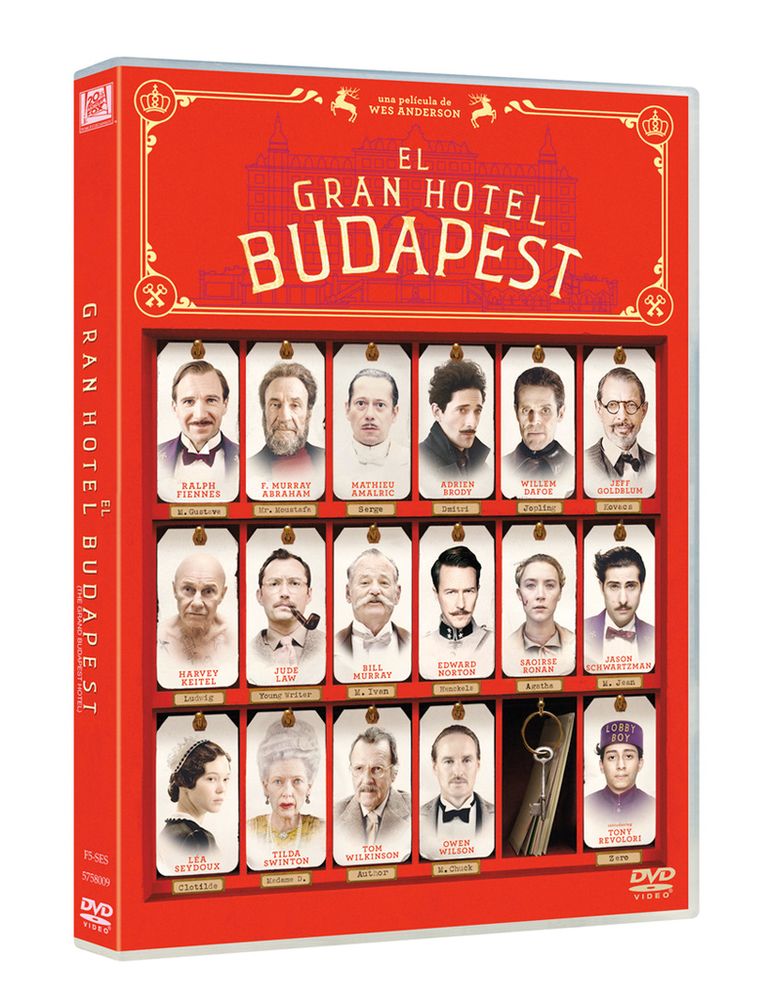 <p>Inspirada en el mundo literario del autor austríaco Stefan Zweig, el director Wes Anderson nos traslada a un famoso hotel de lujo europeo en el período de entreguerras para contarnos la historia de amistad entre el botones, Gustave (Ralph Fiennes), y el 'Lobby Boy' Zero Moustafa (Tony Revolori). En <a href="http://ocio.elcorteingles.es/cine/pelicula/el-gran-hotel-budapest-2014-wes-anderson-dvd-001025941040955?utm_source=elle&amp;utm_medium=espaciosdigitales&amp;utm_term=noticia&amp;utm_content=2015-01-21_deco&amp;utm_campaign=acuerdo_pelisymantas" target="_blank">DVD</a> por 10,49 €.</p>