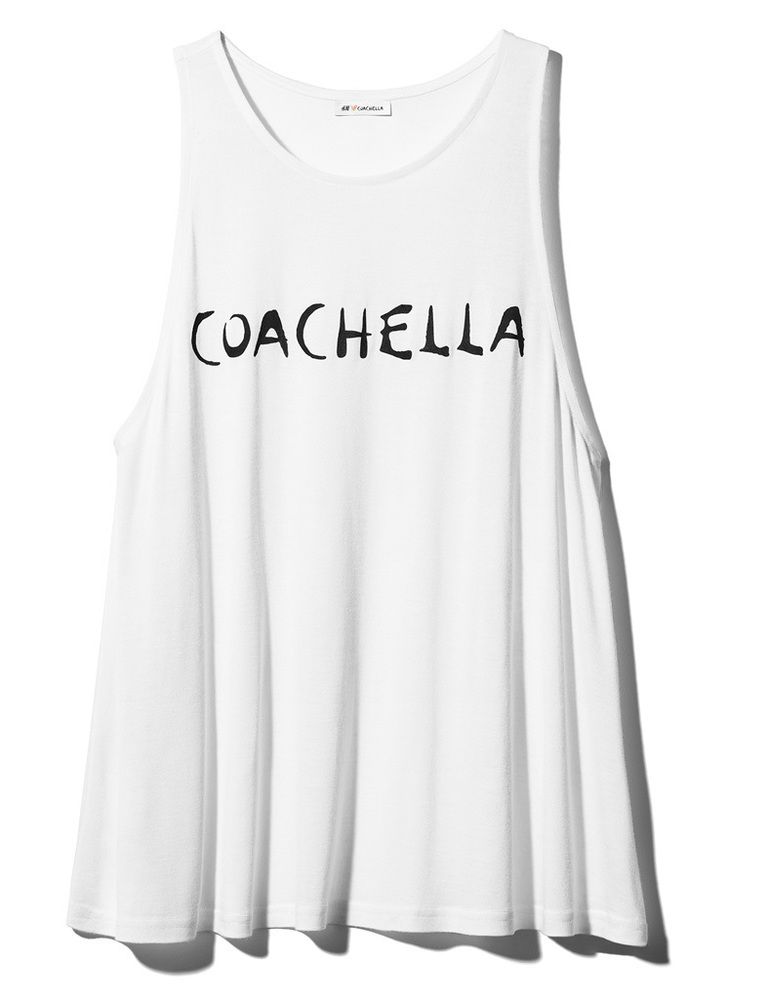<p>Camiseta blanca Coachella (9,99 €).</p>