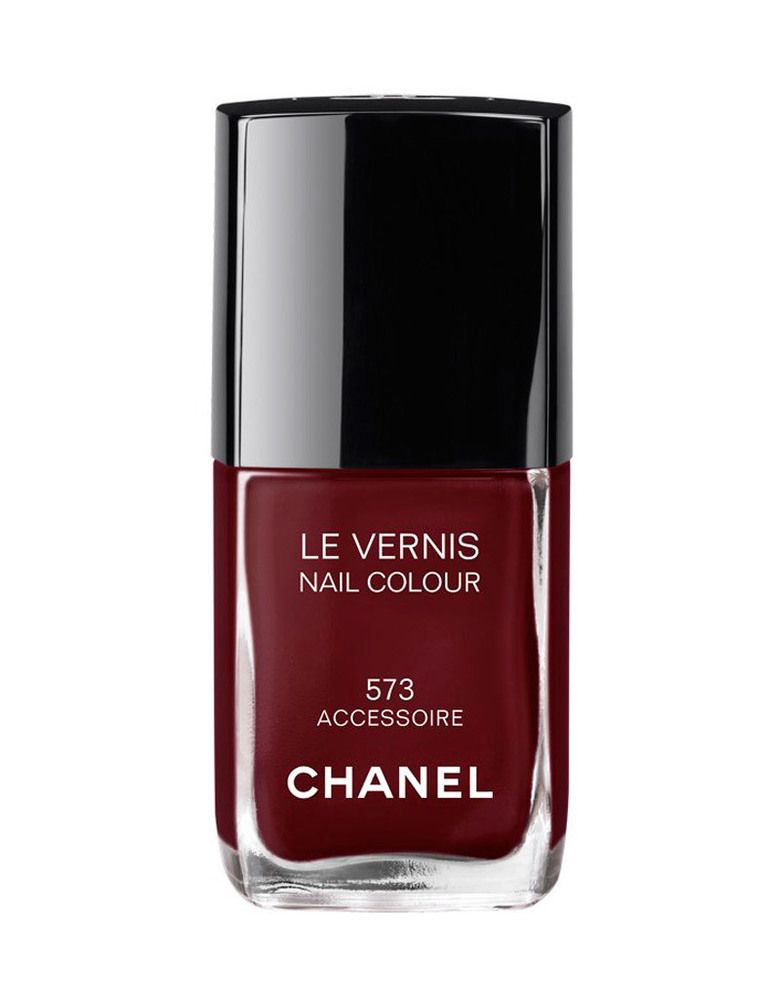 <p>'Le Vernis' (23,50 €), de <strong>Chanel</strong>. En el tono 'Accesoire'.</p>