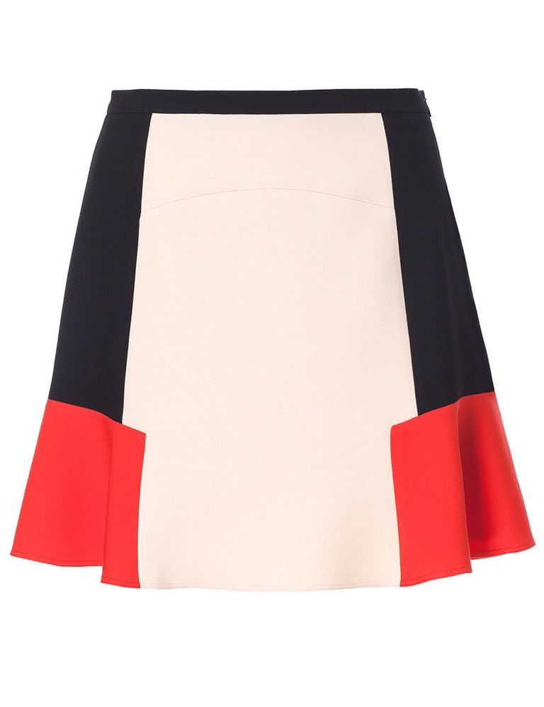 <p>Aún está a tiempo de conseguir esta falda por 35,95 € en <a href="http://www.zara.com/es/es/mujer/faldas/falda-combinada-c358006p1247002.html" target="_blank">Zara</a>.&nbsp;</p>