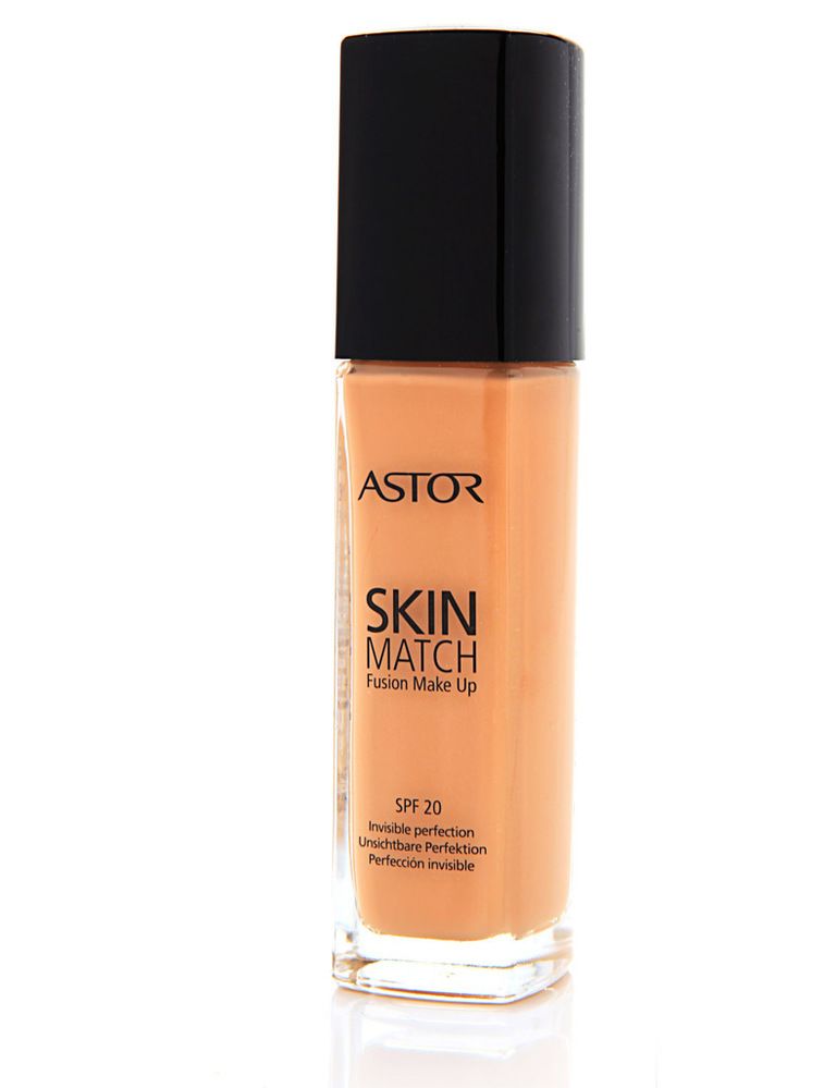 <p>'Skin Match' (11 €), de <strong>Astor</strong>. Con textura agua-gel que se funde con la tez.</p>