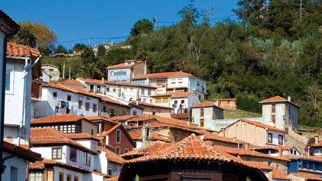 El pueblo más hermoso de Asturias para visitar en septiembre es un paraíso costero 8 Merca2.es En la cultura popular