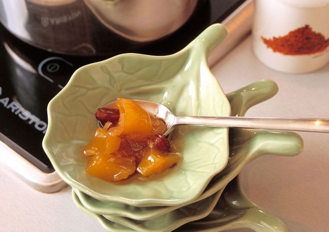 Cuisine, Food, Ingredient, Orange, Dish, Kitchen utensil, Recipe, Dishware, Peach, Serveware, 