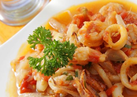 Food, Cuisine, Ingredient, Pasta, Dish, Recipe, Al dente, Seafood, Garnish, Pasta pomodoro, 