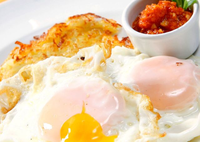 Food, Egg yolk, Ingredient, Dish, Cuisine, Recipe, Breakfast, Meal, Condiment, Bowl, 