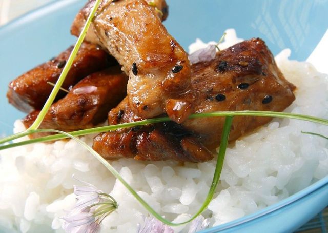Food, Steamed rice, White rice, Ingredient, Meat, Rice, Dish, Cuisine, Jasmine rice, Recipe, 