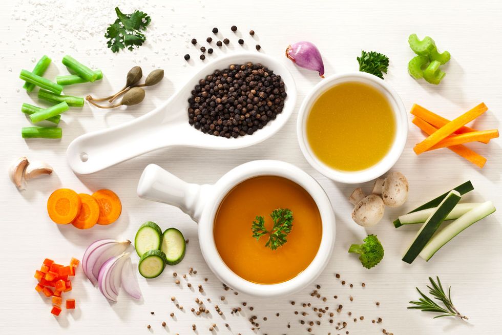 Food, Ingredient, Dishware, Serveware, Carrot, Tableware, Orange, Produce, Root vegetable, Natural foods, 