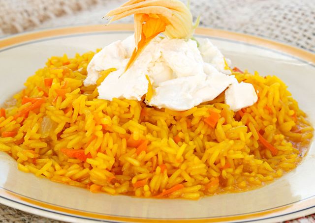 Food, Saffron rice, Orange, Recipe, Spiced rice, Dishware, Rice, Basmati, Staple food, Dish, 