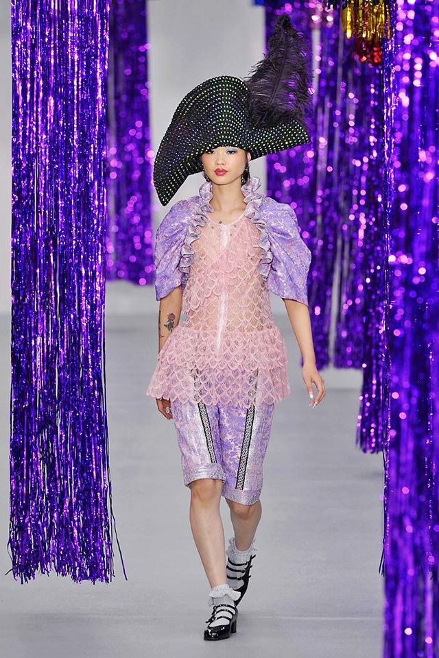 Purple, Hat, Violet, Lavender, Fashion show, Style, Dress, Runway, Magenta, Fashion, 