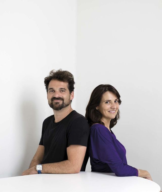 Marta Riopérez, directora de Elle Decoration y el diseñador Jaime Hayón