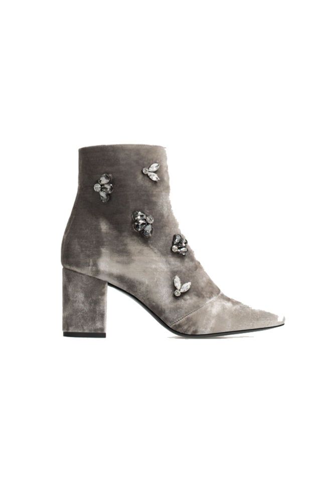 Boot, Grey, Beige, High heels, Foot, Leather, Silver, Fashion design, Synthetic rubber, 
