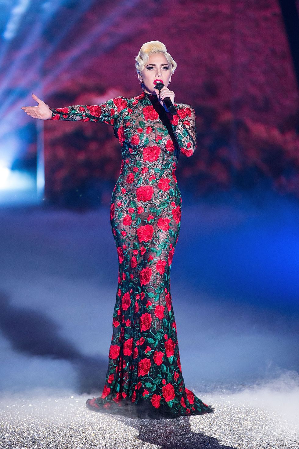Microphone, Dress, Formal wear, Stage, Fashion, Performance, Electric blue, Artist, Music artist, Singing, 