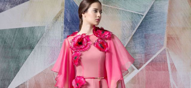 Textile, Pink, Beauty, Magenta, Model, Fashion model, Costume, Abdomen, Embellishment, Makeover, 