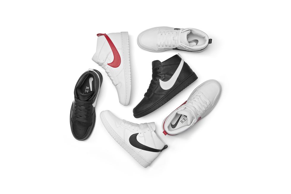 Footwear, Product, Shoe, White, Font, Carmine, Black, Grey, Walking shoe, Synthetic rubber, 