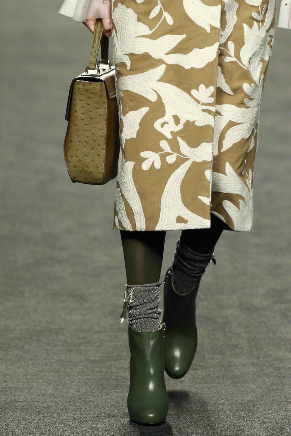 Brown, Textile, Style, Boot, Bag, Fashion, Street fashion, Knee-high boot, Beige, Khaki, 
