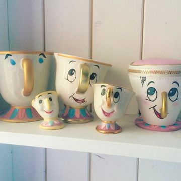 Ceramic, Porcelain, Cup, Tableware, Egg cup, Serveware, Drinkware, Pottery, Cup, earthenware, 