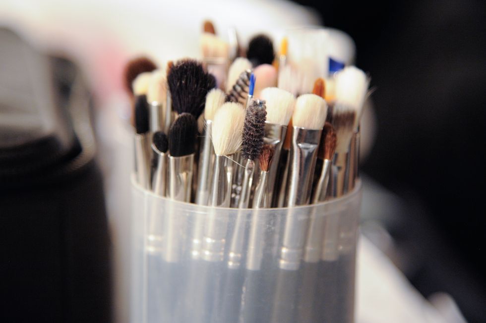 Brush, Makeup brushes, Cosmetics, Paint, Collection, Paint brush, Stationery, Personal care, Lipstick, Laboratory equipment, 