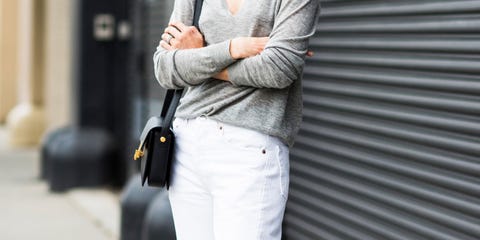 33 looks en pantalones blancos