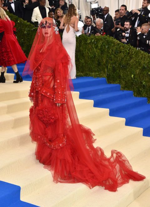Red carpet, Dress, Red, Clothing, Carpet, Shoulder, Fashion, Gown, Flooring, Haute couture, 