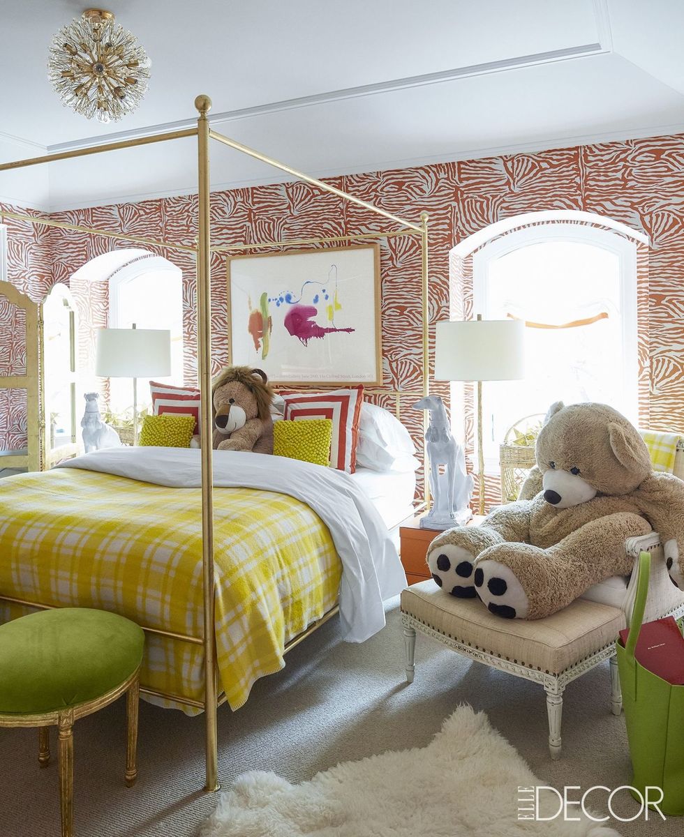 Room, Bed, Interior design, Yellow, Bedding, Wall, Textile, Bedroom, Furniture, Floor, 