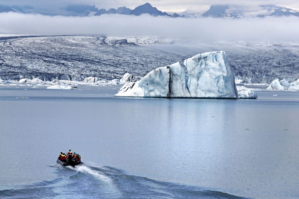 Polar ice cap, Iceberg, Ice, Arctic, Sea ice, Arctic ocean, Glacial landform, Ice cap, Water transportation, Natural environment, 