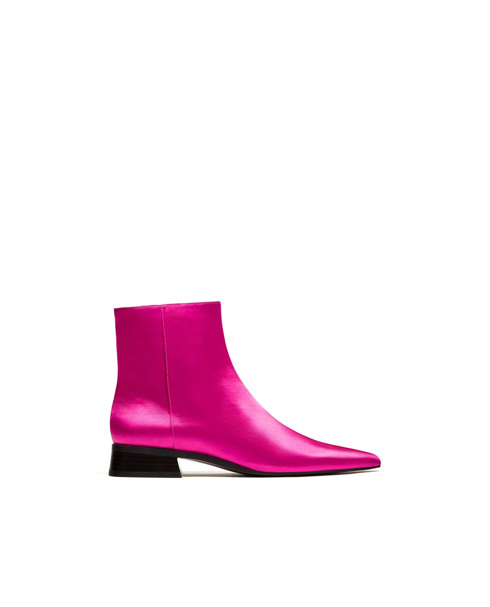 Footwear, Pink, Violet, Magenta, Shoe, Boot, Purple, Rain boot, 