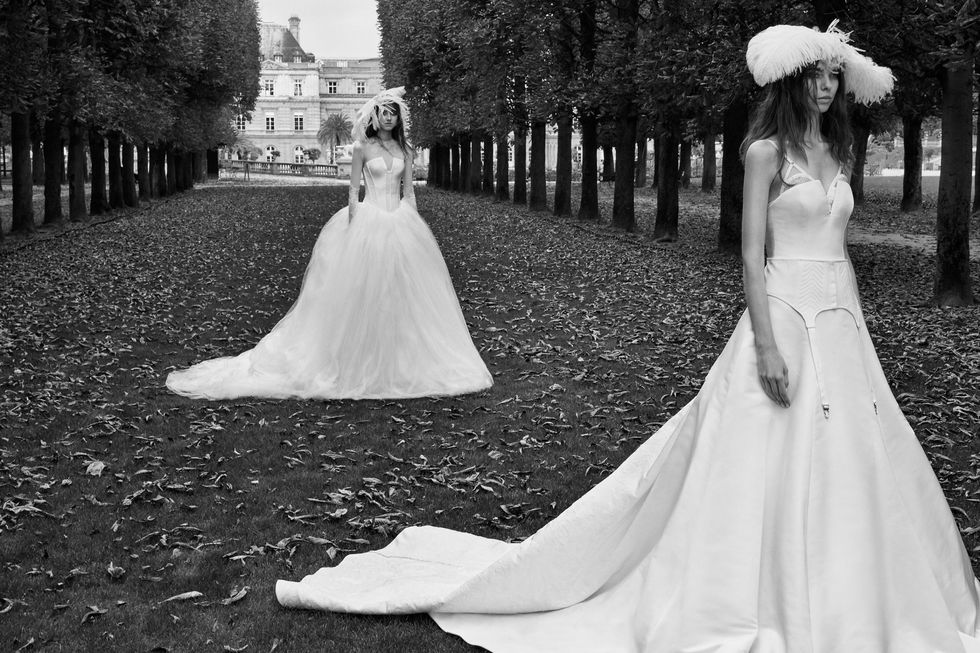 Gown, Wedding dress, Dress, Bride, Photograph, White, Clothing, Bridal clothing, Bridal accessory, Shoulder, 