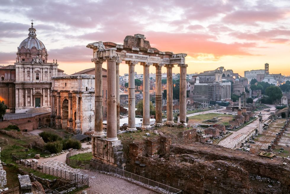 Ancient roman architecture, Landmark, Ruins, Architecture, Ancient history, Building, Sky, Human settlement, Ancient rome, City, 