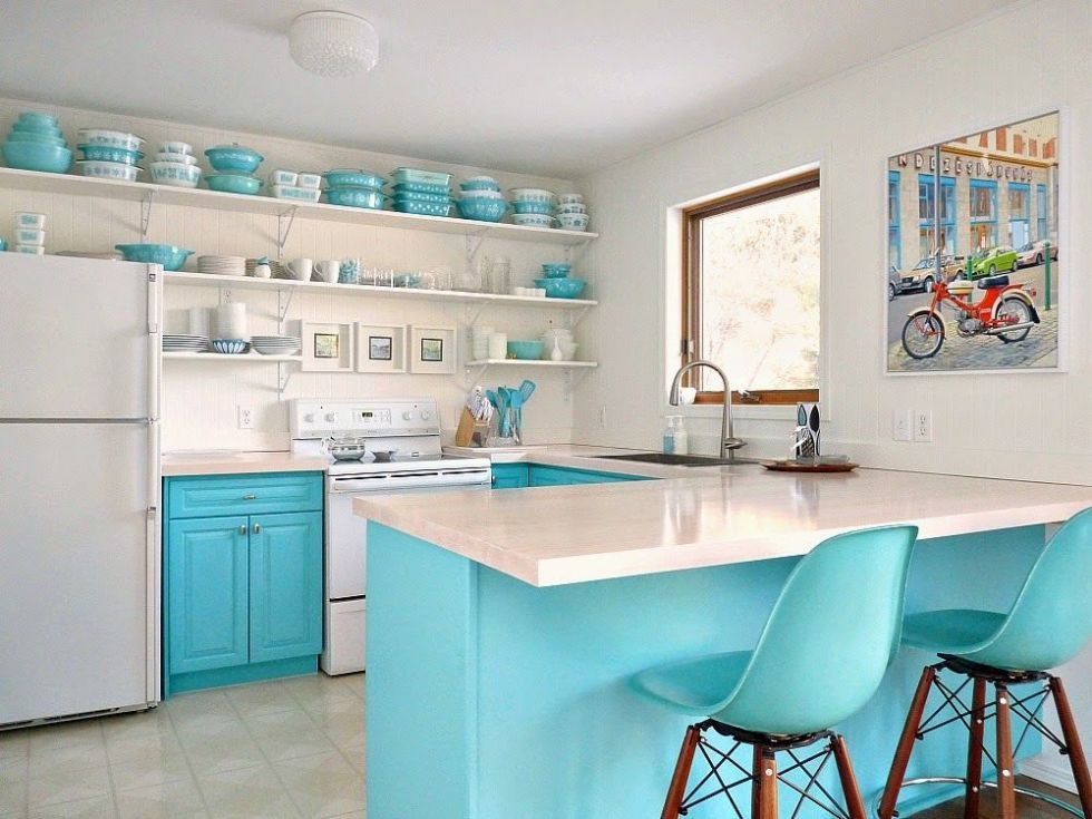 Room, Furniture, Turquoise, Kitchen, Property, Countertop, Interior design, Cabinetry, Building, Table, 