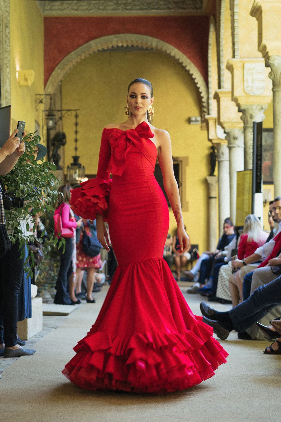 Fashion model, Gown, Dress, Clothing, Shoulder, Fashion, Haute couture, Red, Formal wear, Beauty, 