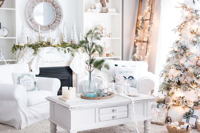 White, Room, Living room, Christmas decoration, Furniture, Interior design, Property, Home, Table, Christmas tree, 
