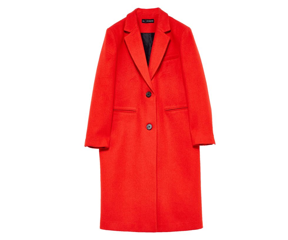 Clothing, Coat, Overcoat, Outerwear, Red, Trench coat, Sleeve, Collar, Button, Robe, 
