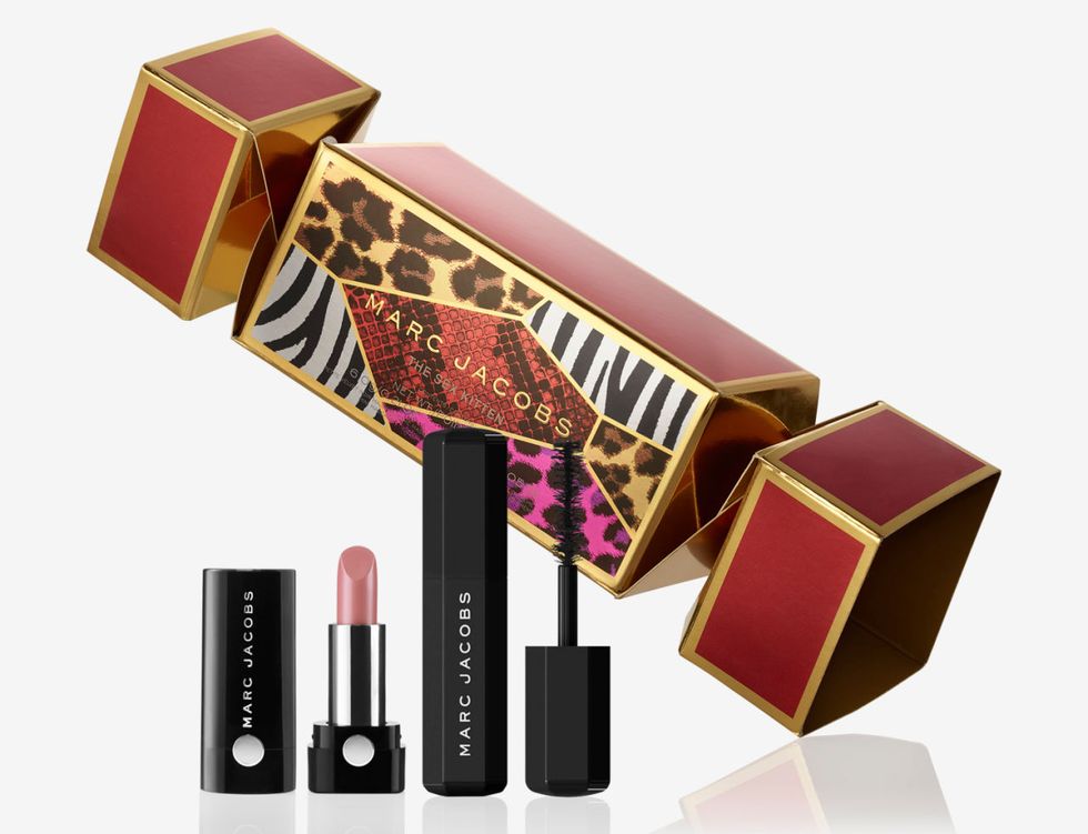 Pink, Product, Red, Lipstick, Magenta, Cosmetics, Beauty, Violet, Maroon, Lip gloss, 