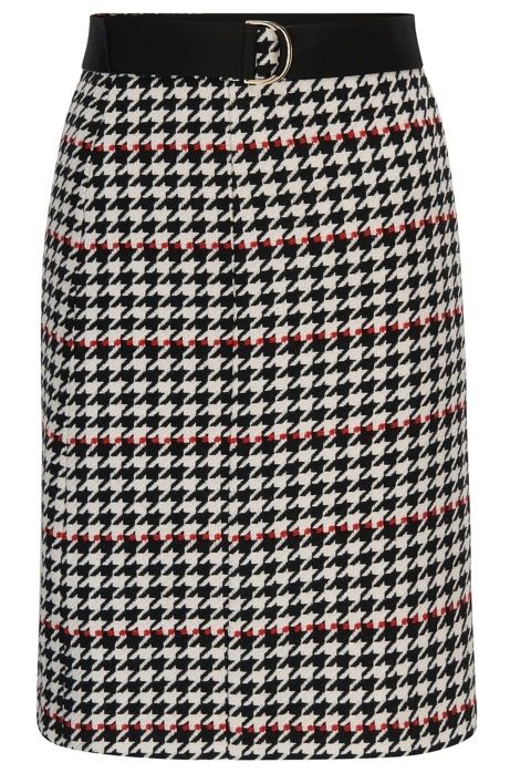 Falda de pata de gallo y detalles rojos, de Hugo Boss que cuesta 239 €.
