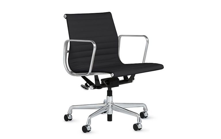 Office chair, Chair, Furniture, Product, Line, Material property, Armrest, Metal, Aluminium, Monochrome, 