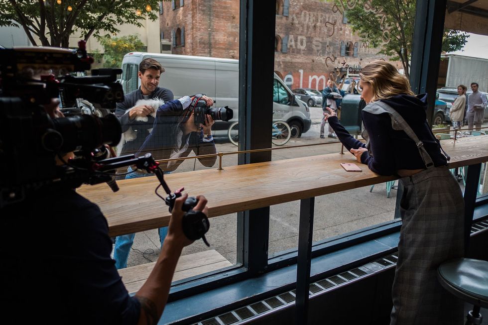 Un día de trabajo en Nueva York con Olivia Palermo, imagen de Bobbi Brown