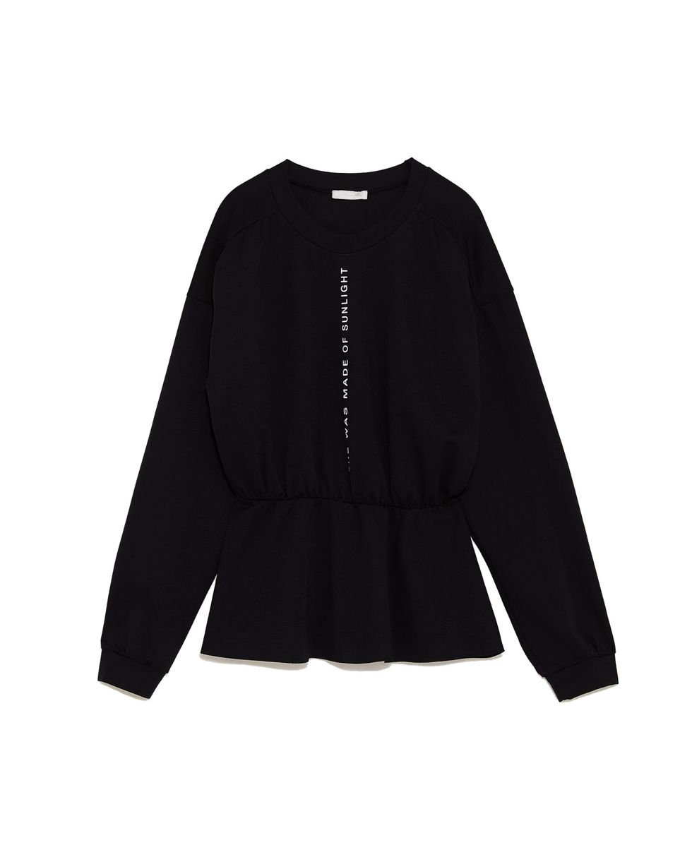 Clothing, Black, Sleeve, Outerwear, Blouse, Crop top, Top, T-shirt, Jacket, Jersey, 