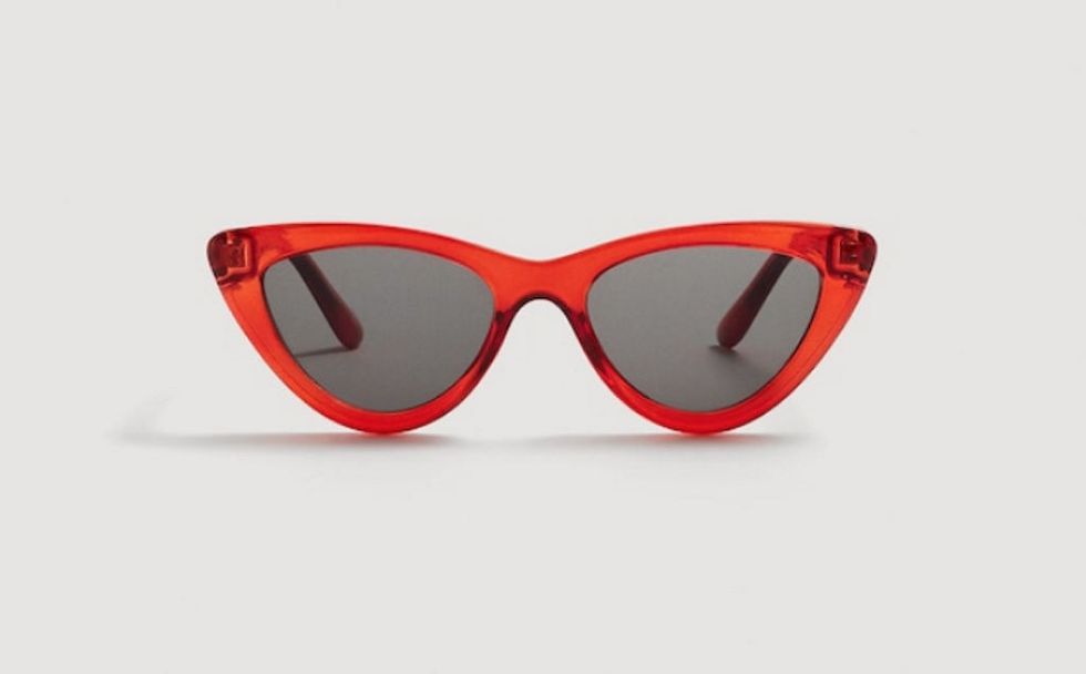 Eyewear, Sunglasses, Glasses, Red, Personal protective equipment, Orange, Product, Goggles, Vision care, Transparent material, 