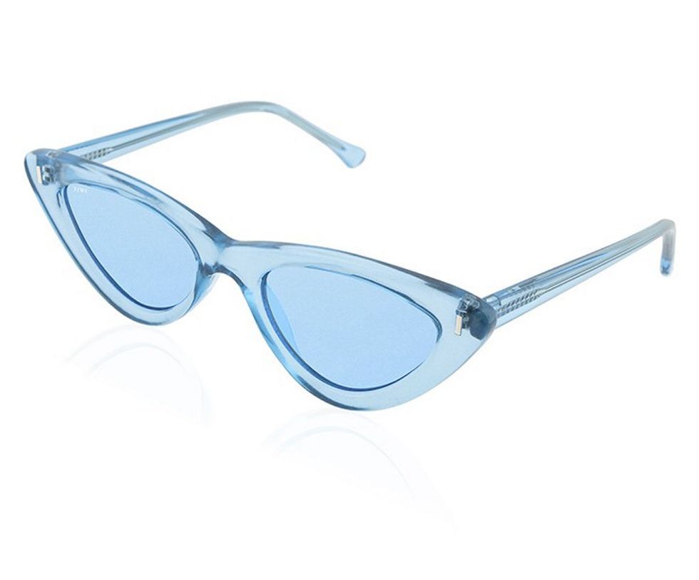Eyewear, Sunglasses, Glasses, Blue, Personal protective equipment, Aqua, Transparent material, Goggles, Vision care, Azure, 