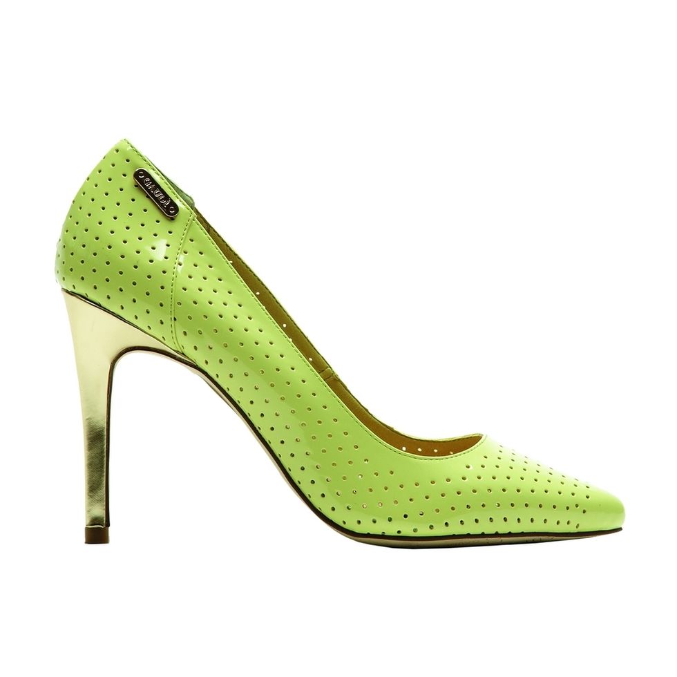Green, Yellow, Tan, Beige, Teal, Basic pump, High heels, Court shoe, Fashion design, Foot, 