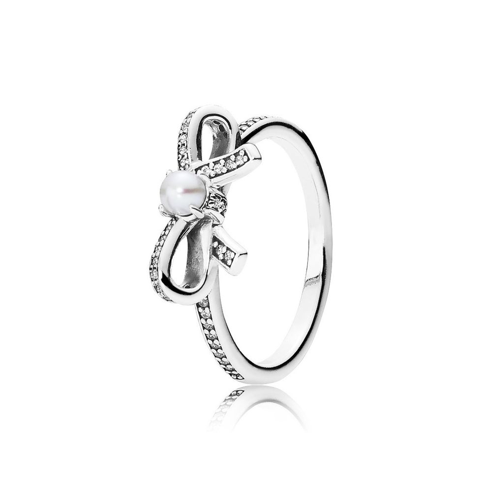 Jewellery, Body jewelry, Metal, Ring, Earrings, Circle, Silver, Platinum, Gemstone, Wedding ceremony supply, 