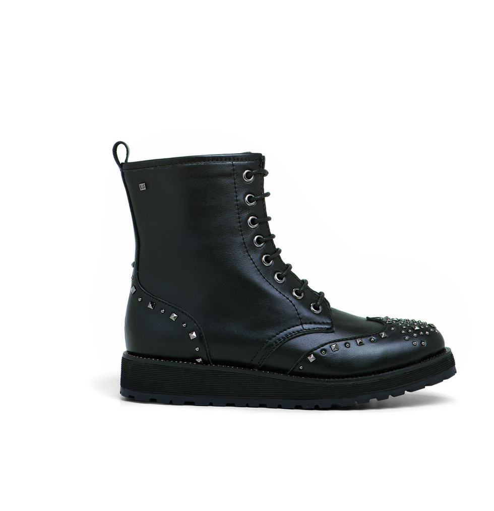 Boot, Shoe, Fashion, Black, Leather, Steel-toe boot, Work boots, Synthetic rubber, Motorcycle boot, 