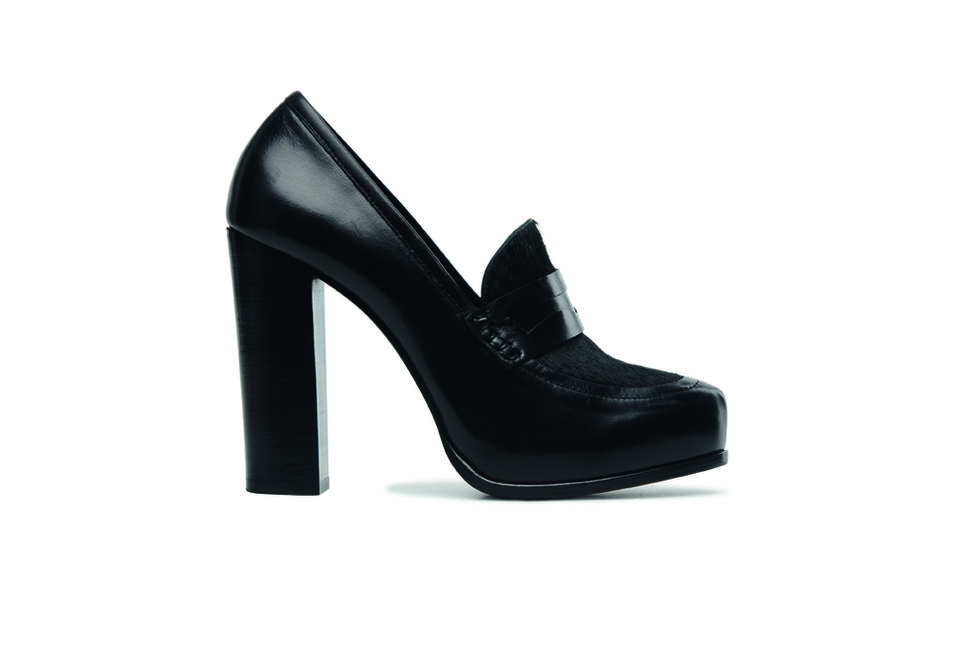 Footwear, High heels, Style, Basic pump, Black, Beige, Leather, Court shoe, Fashion design, Strap, 